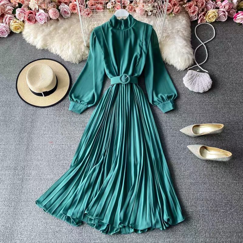 She works hard for the money pleat dress & belt FD4 images